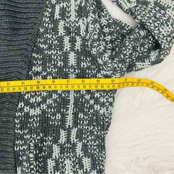 NWT! Talbots Mid Length Wool Blend Chunky Knit Geometric Gray Metallic Thread - Picture 8 of 12